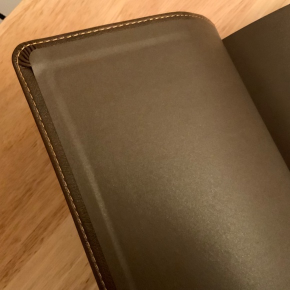 HCSB The Gospel Project Bible, Brown Leathertouch, Index Tabs (New in box) - Picture 11 of 16